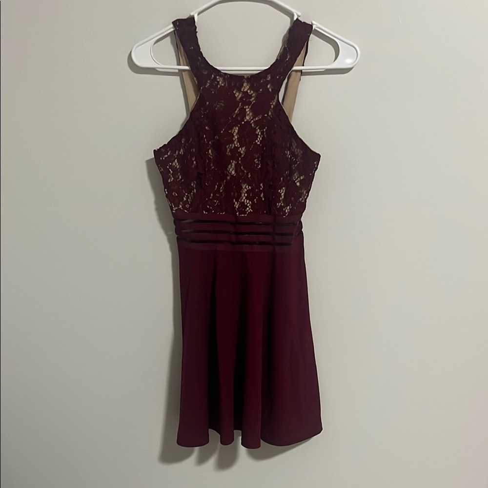 Speechless Burgundy and Beige Lace Dress